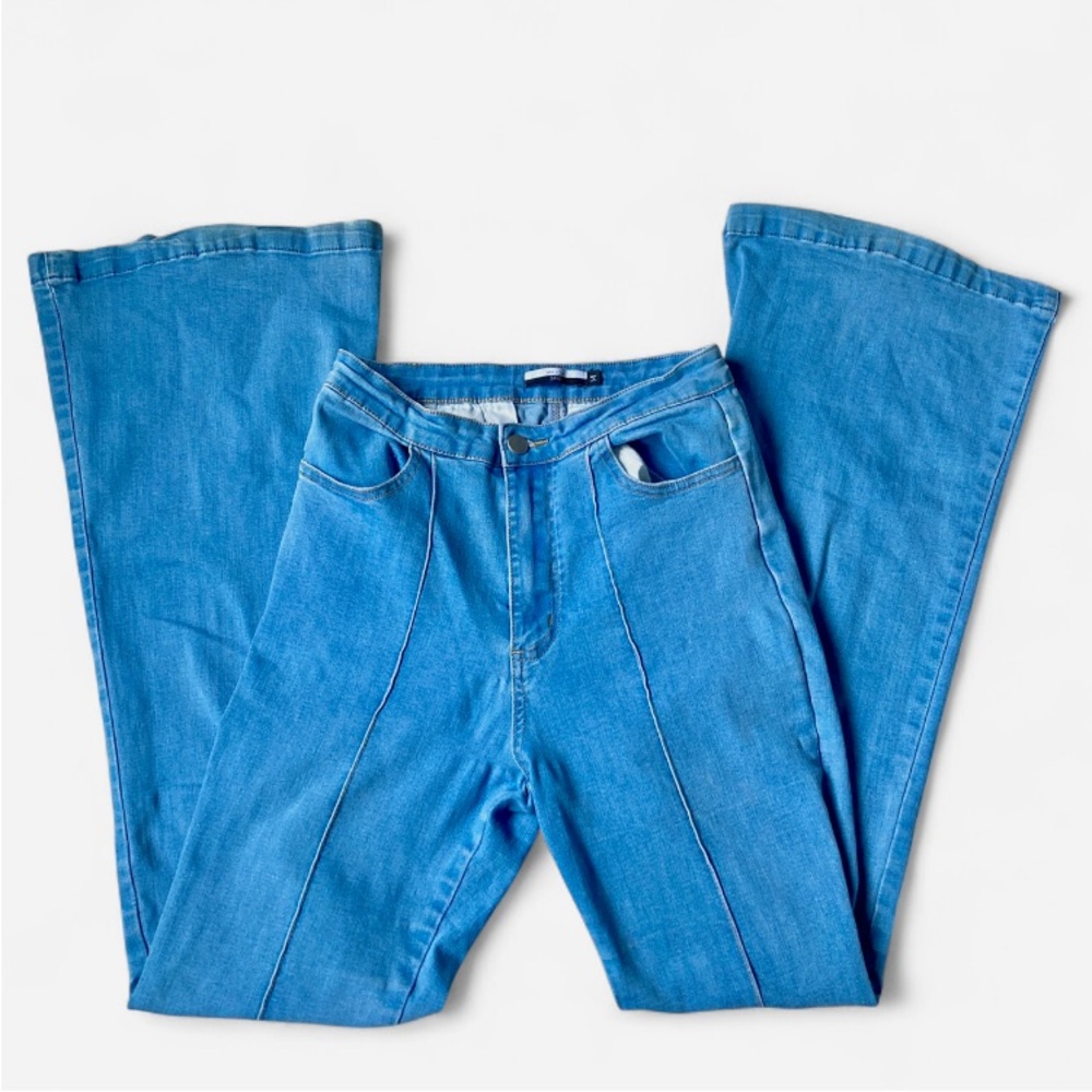 Willow Jane women’s Sky Blue Wide Leg bootcut pants - size medium